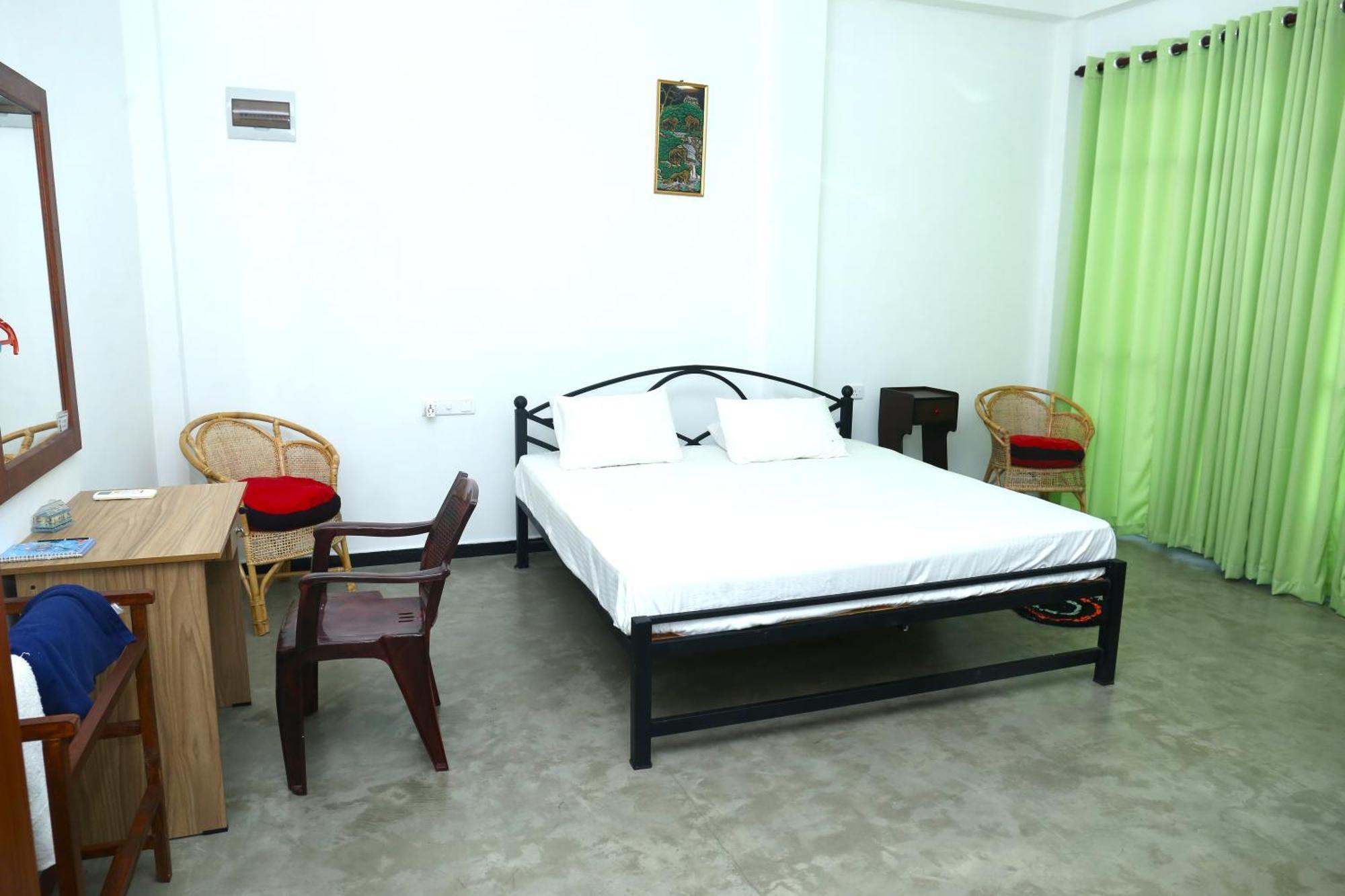 Sandy Palms Guesthouse Hikkaduwa Exterior photo